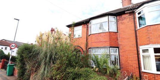 Semi-detached House 3 bedrooms & 1 bathroom -Manchester M19